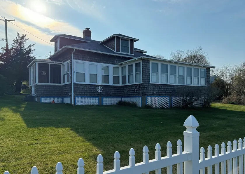 Wonderful Prudence Island Cottage med 180 graders udsigt over Narragansett Bay - Image 1