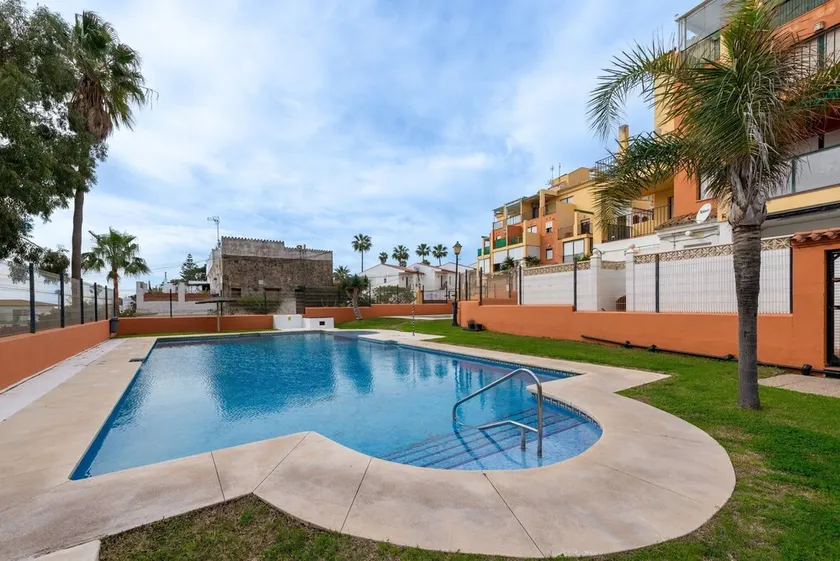 Appartement 'Urbanización Jardines Del Mar' avec vue sur la mer, piscine partagée et climatisation - Image 1