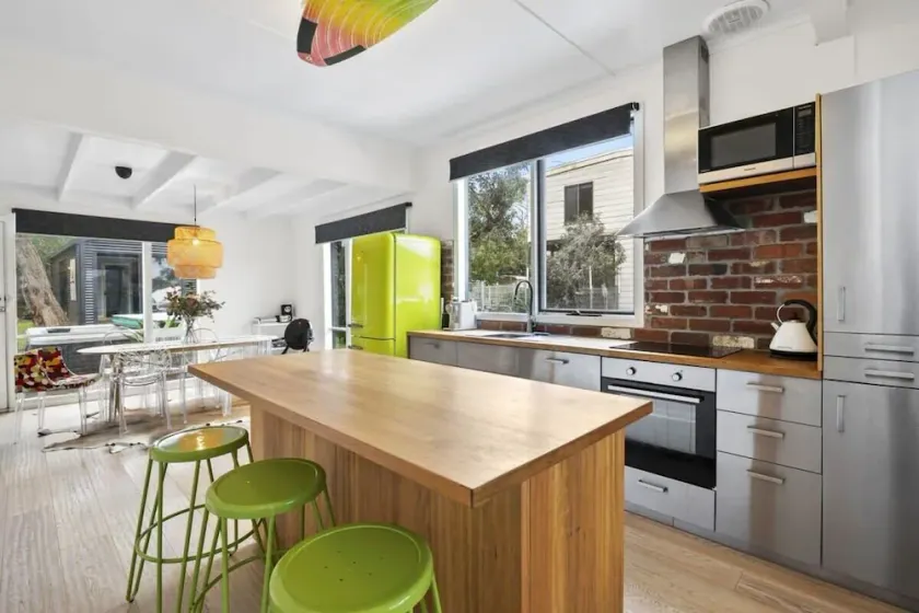 10 Allen Street - Image 1