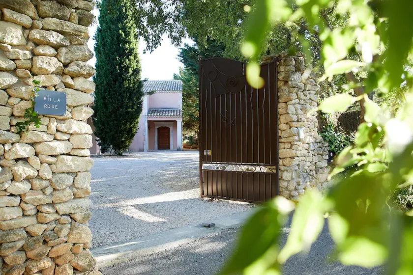 Rose Apartment - Luxury Apartment within walking distance to Uzes - Image 1