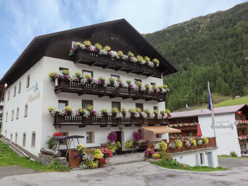 Guesthouse in Vent With Balcony - Image 1