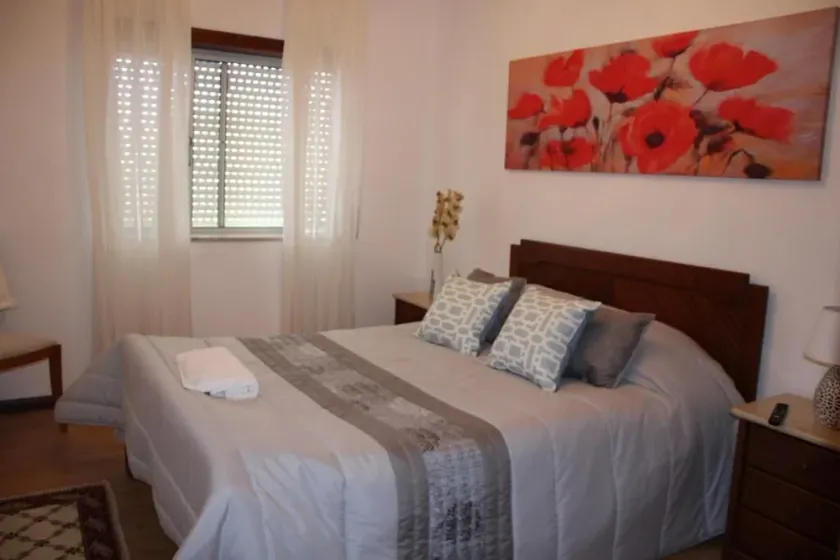 Fully equipped vacation rental in the city center - Image 1
