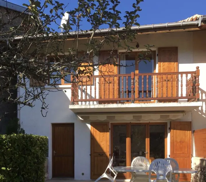 3-star lake view gîte - Image 1