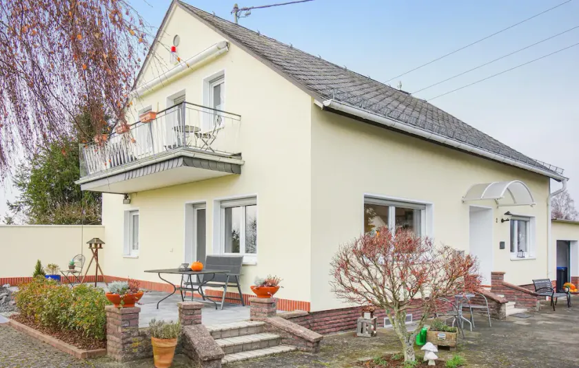 Casa a Müllenbach dove sono ammessi animali domestici e dotata di WiFi. - Image 1