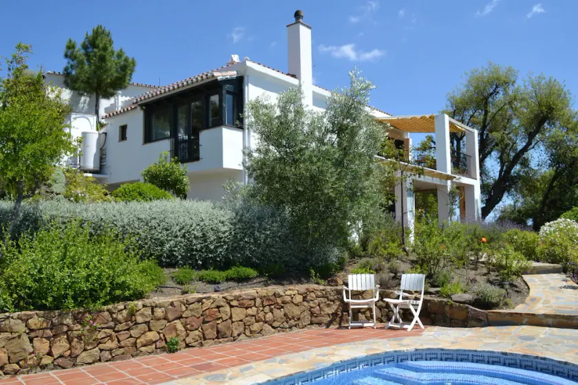 Abgeschiedene Villa mit Panoramablick, privatem beheiztem Pool und kostenlosem Internet. - Image 1