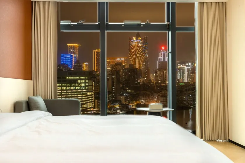 Zhuhai Yue'ao Cross-border Hotel (Gongbei Port Zhuhai High-speed Railway Station Branch) - Image 1