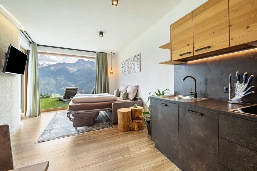 Apartamento de férias 'Paflur Lodges Lärchenduft' com vista para a montanha, jardim e Wi-Fi - Image 1