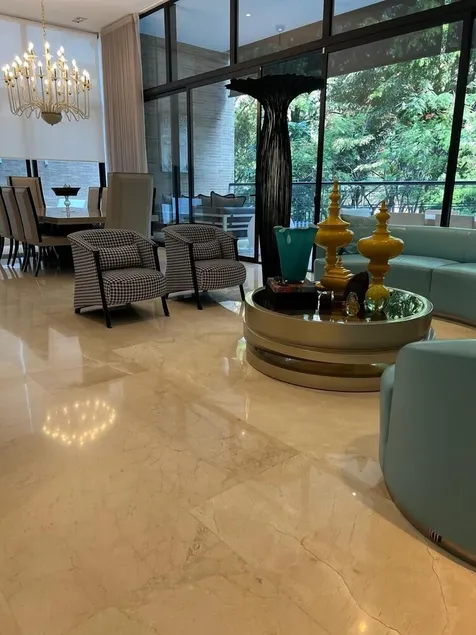 Luxurious Apartment in the West Zone of Cali: Elegance and Security. - Image 1