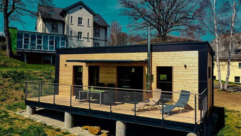 Großzügiges Ferienhaus für bis zu Vier Personen mit Großer Sonnenterrasse - Image 1