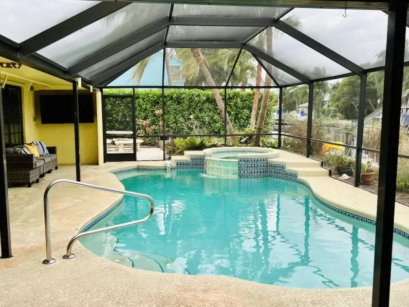 Jupiter Island Beaches, Waterfront Home, Ocean Access, Pool & Boat Dock. - Image 1
