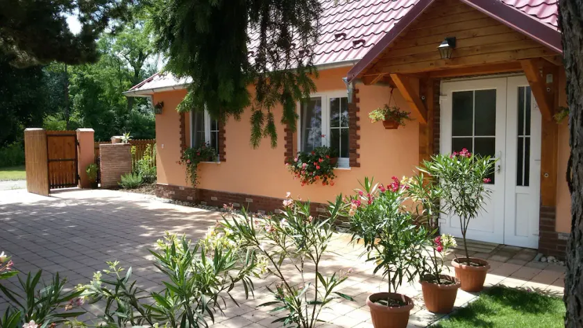 Romantic house Majer Biffar - Image 1