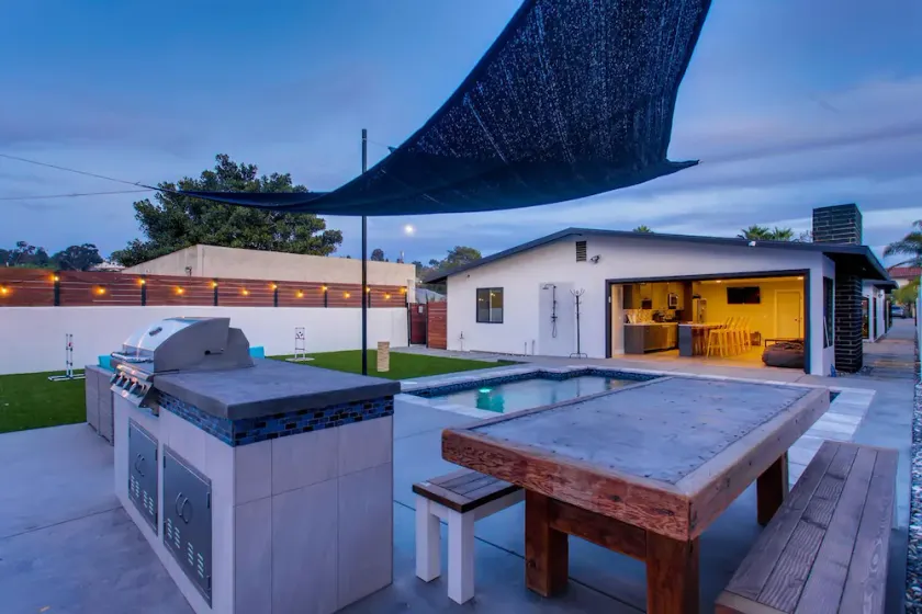 Cœur de San Diego dans la vieille ville. Oasis privée - 5 piscine chauffée et jacuzzi PRÈS DE TOUS. - Image 1