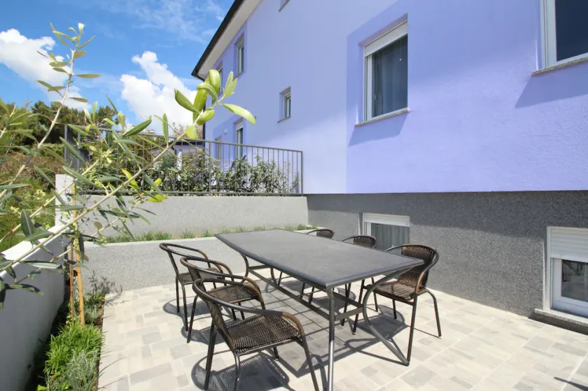 One bedroom apartment with terrace and sea view Baška, Krk (A-18824-b) - Image 1