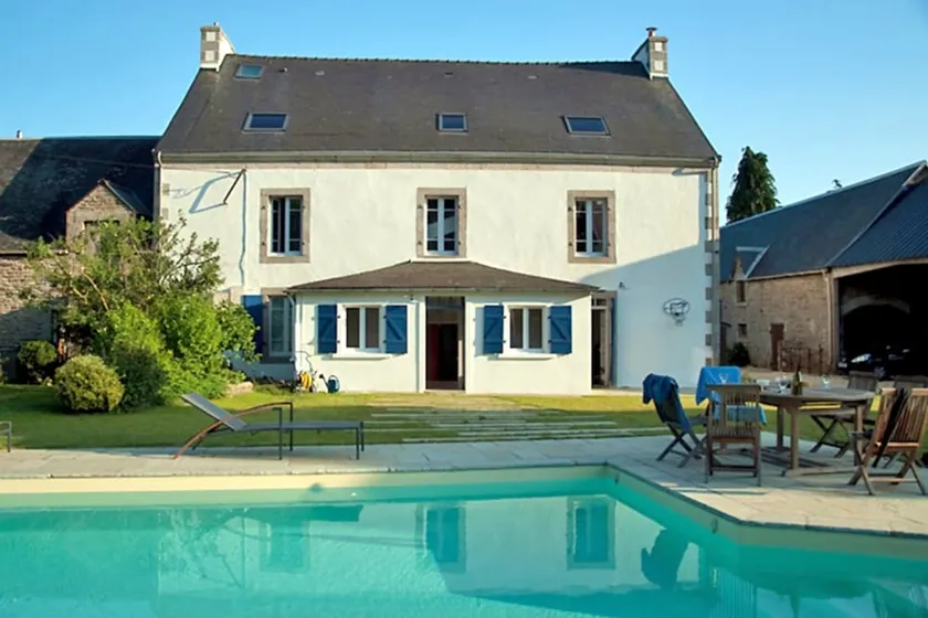Family holidays near the seaside, in a comfortable farmhouse with swimming pool - Image 1