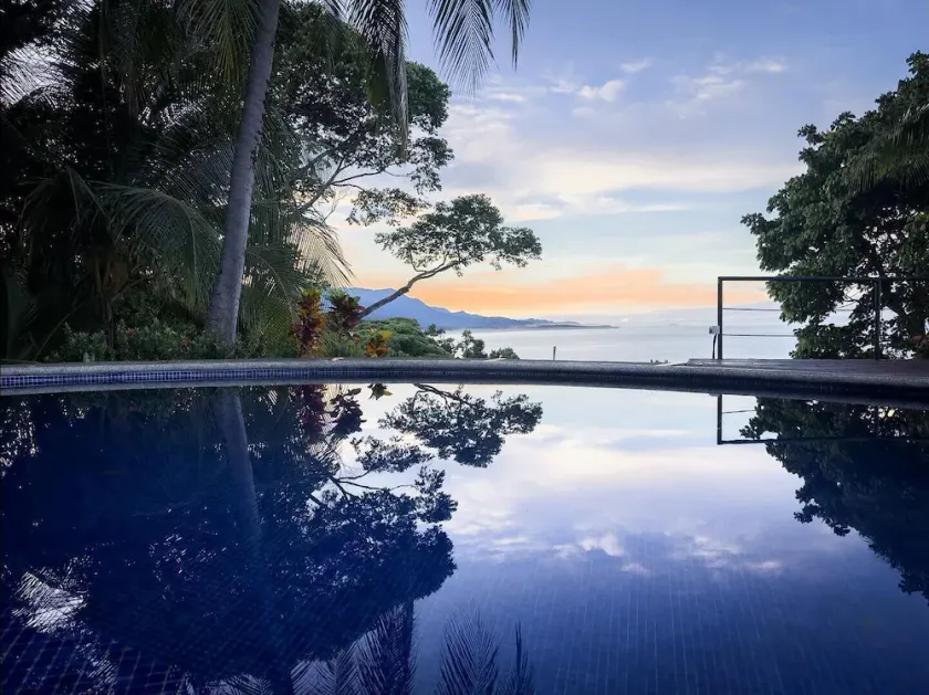 Ocean Front Escape with Amazing Sunset Views Short and Long Term rentals - Image 1