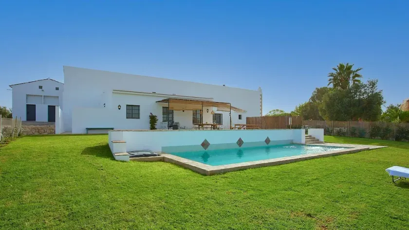 Casa Rural Viña Romanito Jerez de la Frontera by Ruralidays - Image 1