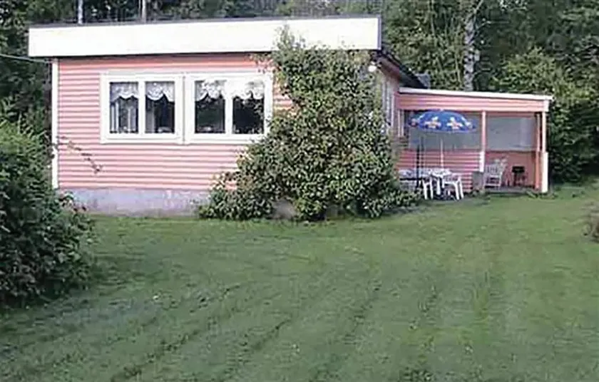 Belle maison de 2 chambres à älmhult - Image 1
