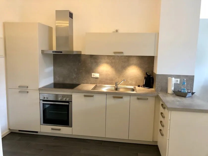Spacious vacation apartment (69 m²) for up to six people with well-equipped kitchen - Image 1