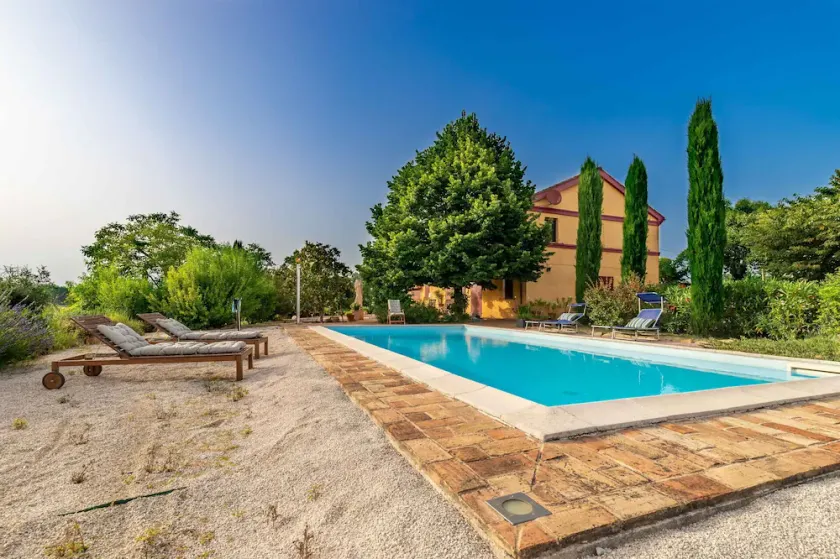 Magnifica villa indipendente per 12 persone con piscina privata, WIFI, TV e vista panoramica - Image 1