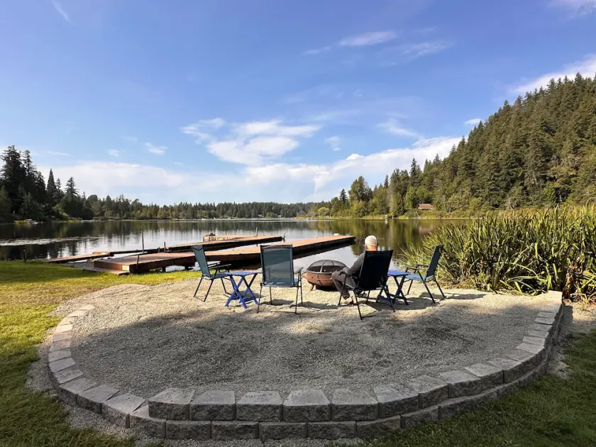 Private house, no stairs, large deck,  5 watercraft hiking trails - 2026WorldCup - Image 1