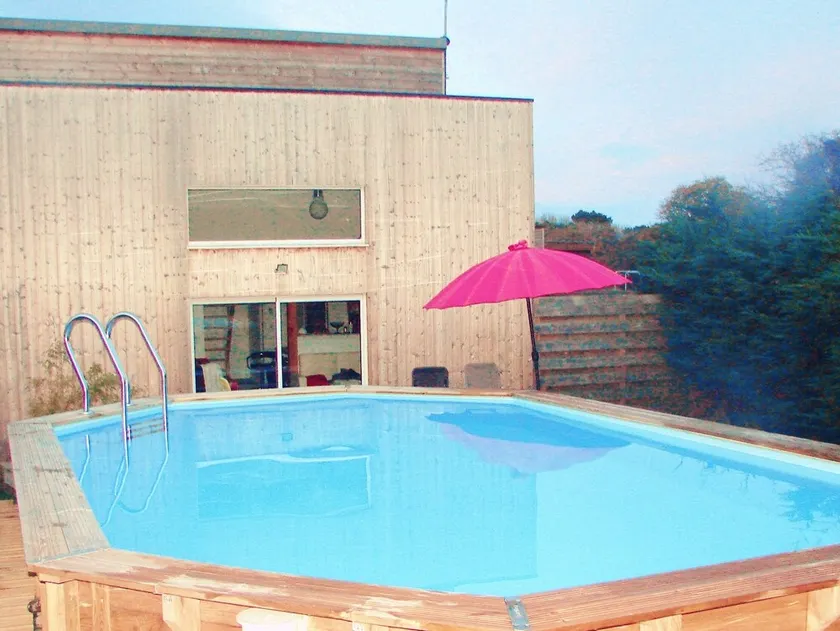 House with heated swimming pool 3 km from the beach - Image 1