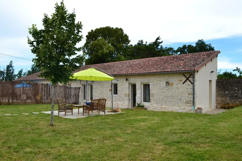 Charming little house in the Charente Limousine for 4 people, swimming pool - Image 1