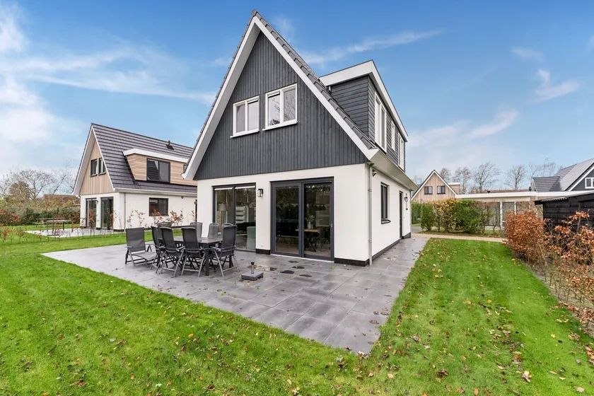 Holiday Home in De Koog with Sauna and Garden - Image 1
