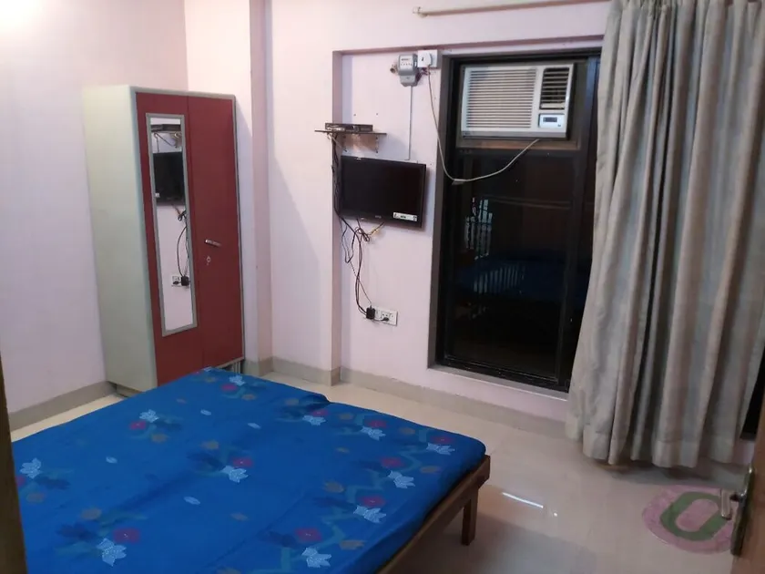 Private Room in an Apartment for 1 or 2 persons at Andheri West - Image 1