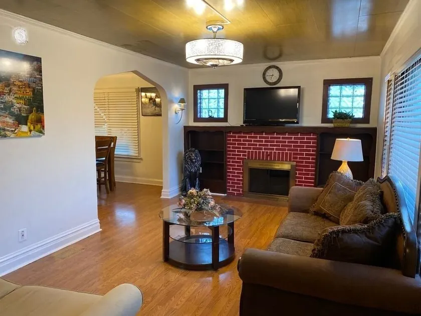 New Your Home Away From Home! - Near Great Lakes Naval Base!! - Image 1