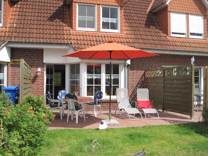 Holiday house near the beach, child-friendly, high quality, Weber grill, WiFi free - Image 1