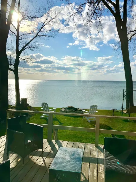 WATERFRONT DOOR COUNTY HOME.  Gorgeous Sunsets. 3 Bedrooms. Sleeps 6.   5 star! - Image 1