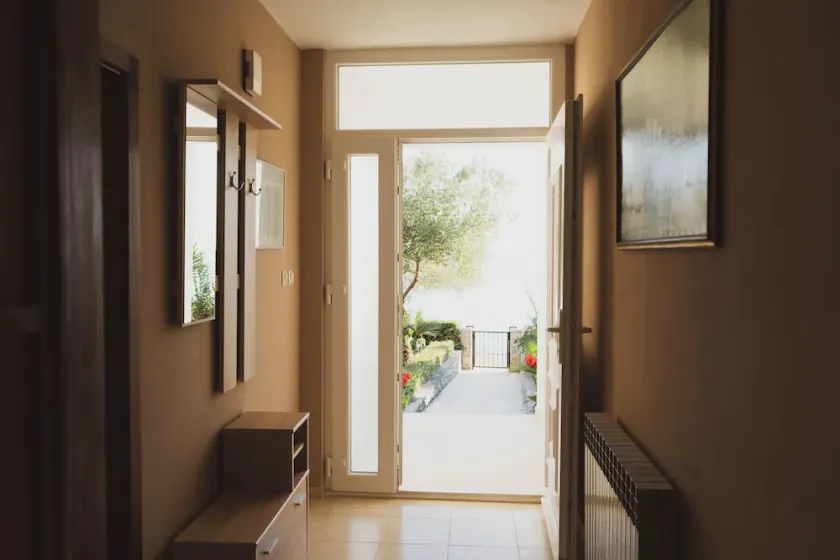 Villa Petar 2 - 10m from sea - Image 1