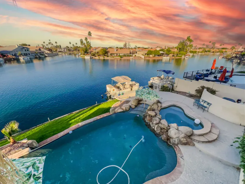 Edgewater Gilbert - Image 1