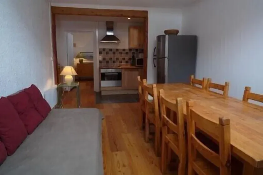 Grand appartement idéal famille, vue sur la montagne - Image 1