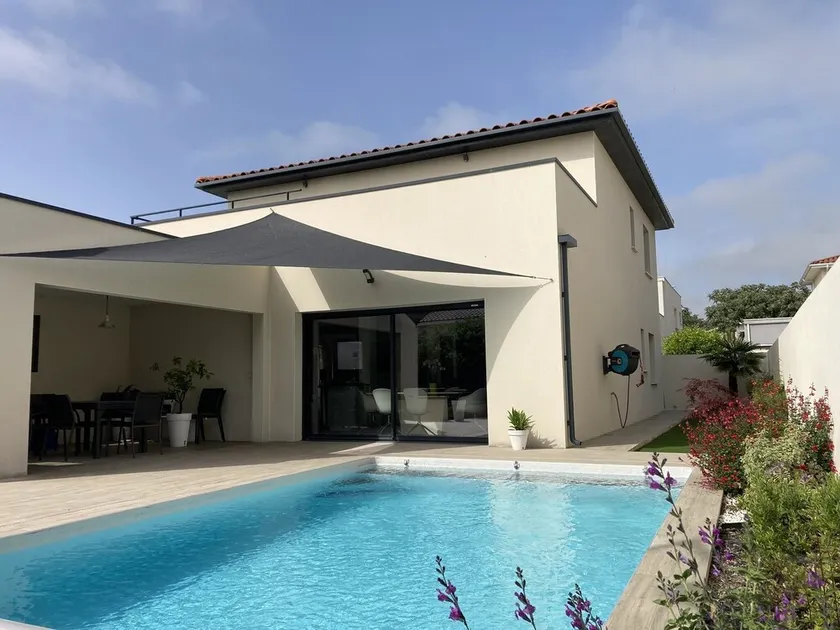 Villa Avec Piscine Proche de la mer et de Montpellier - Image 1