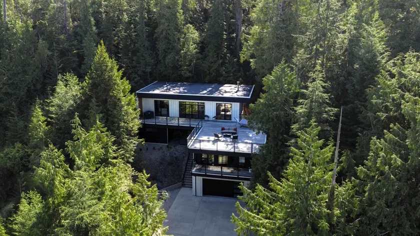 Cloudbreaker House - Image 1