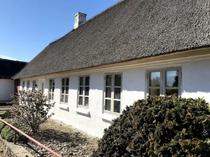 Newly renovated cottage near the beach - Image 1