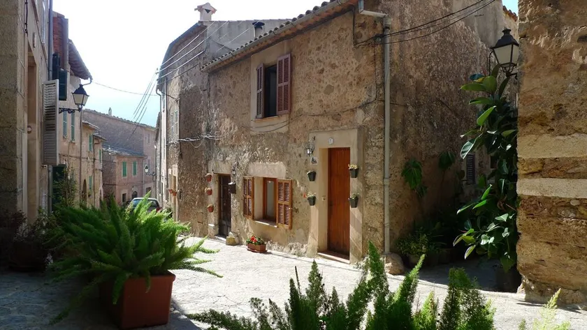 Casa para 5 pessoas centro Valldemossa terraço privado com vista - Image 1