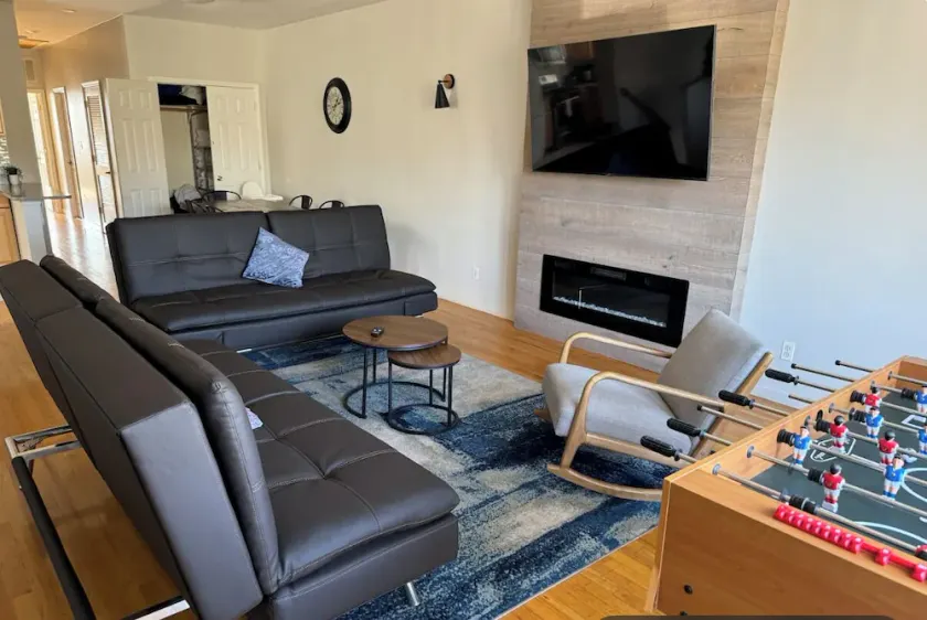 World Cup 2026 / City Explorer Free Parking / Washer Dryer 3Bed 2Bath / 12ppl - Image 1