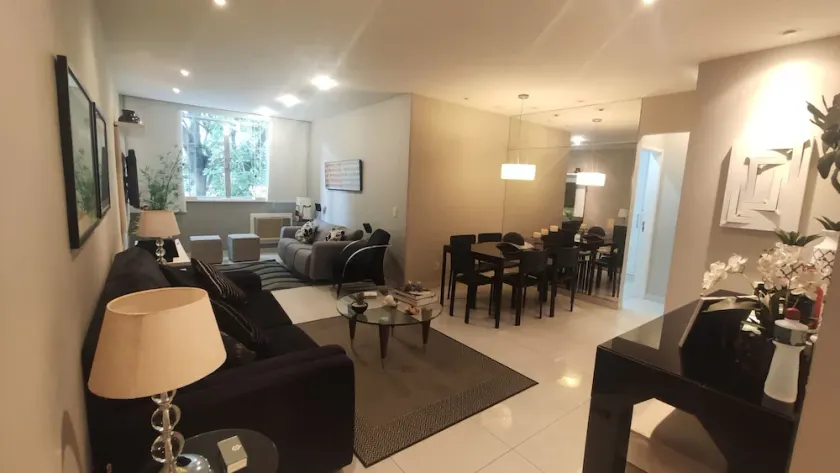 One block from the beach, apartment with 120 m2 of comfort, one per floor. - Image 1
