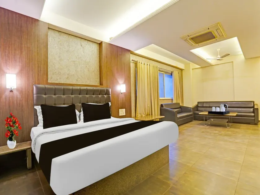 Deluxe Hotel Jagannath Deluxe - Image 1