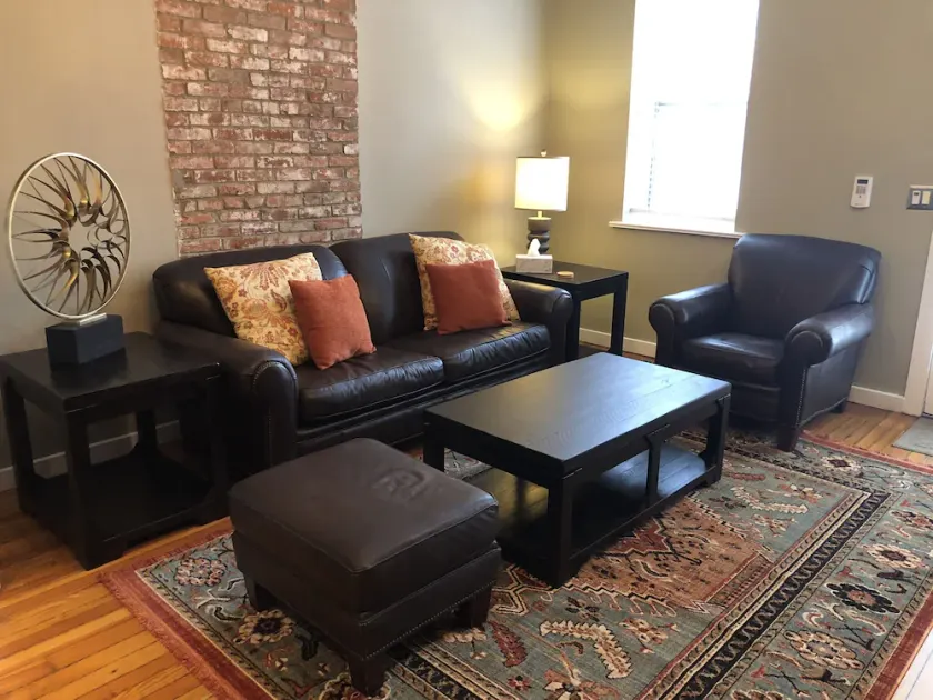 Soulard Residence: Milan suite - Image 1
