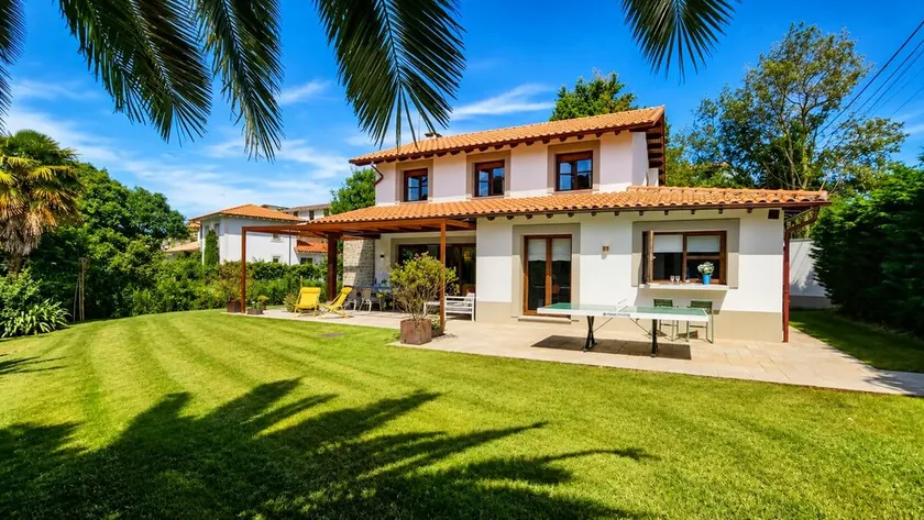 Villa Costa Cue - Image 1