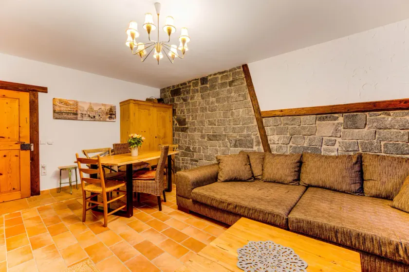 Little Frieda30; near Augsburg, 2 bedrooms, large. Bathroom, fully equipped kitchen, tiled stove - Image 1