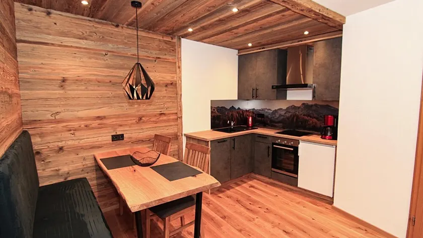 Ferienwohnung Nr. 3 für 1-3 Personen, ca. 40 m², Schlafzimmer, Wohnschlafraum, Küche - Image 1