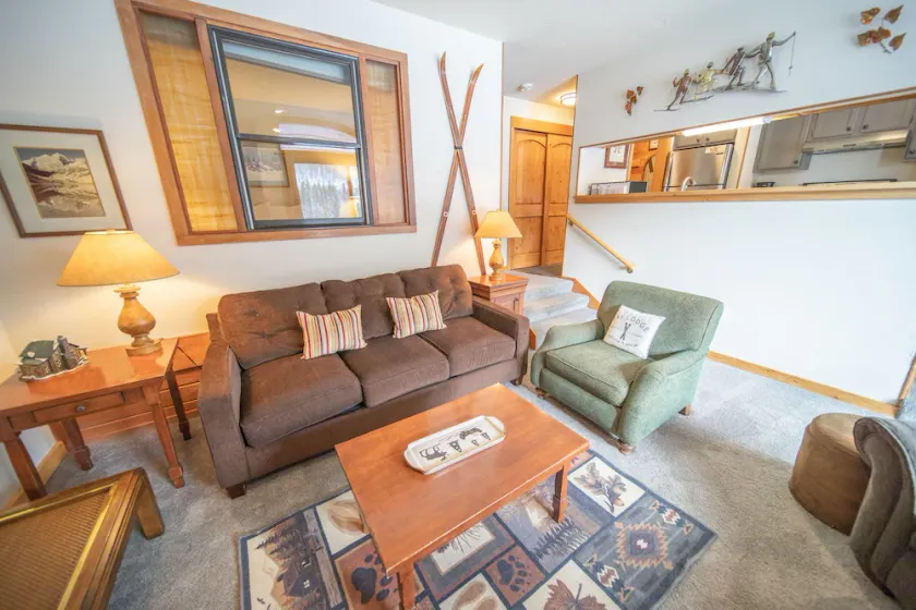 Cozy Keystone Studio | Lake, Views + Hot Tub - Image 1