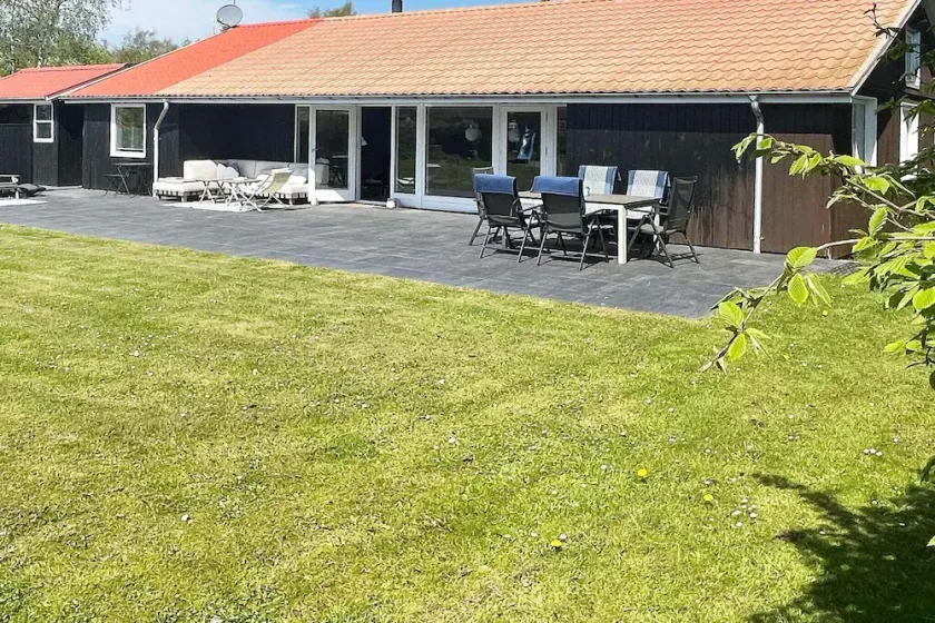 8 person holiday home in Dannemare-By Traum - Image 1