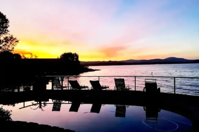 Pool/Spa Lakefront, Lakeport, Clearlake, King Ste W/dock for fishing or boating. - Image 1