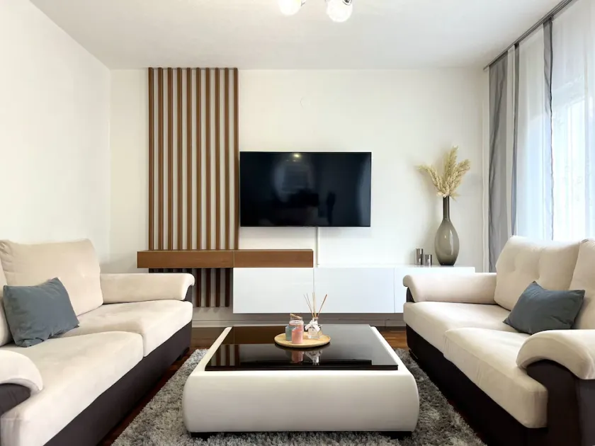 Modern urban villa in a quiet location - 5 minutes from the nature park - Image 1
