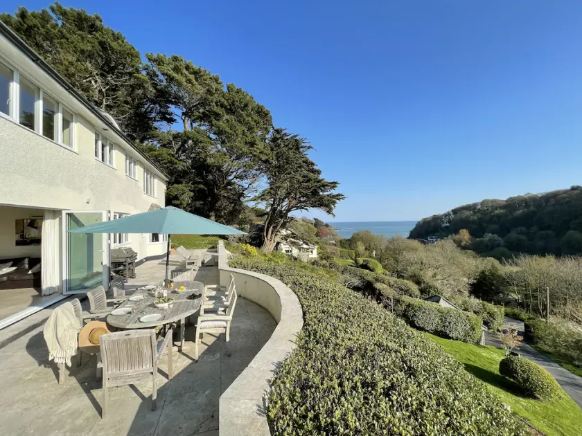 Five bedroom holiday home (sleeps 10) near Salcombe - Image 1